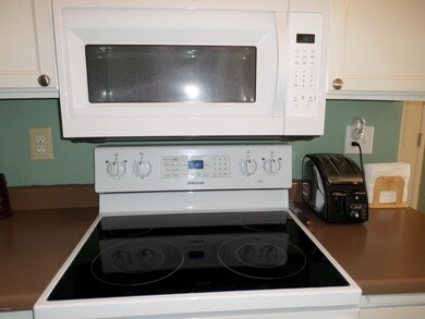 9638 W Wrangler Dr, Sun City, AZ 85373 - photo 7