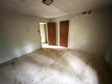 9819 Dyerville Loop Rd, Myers Flat, CA 95554 - photo 5