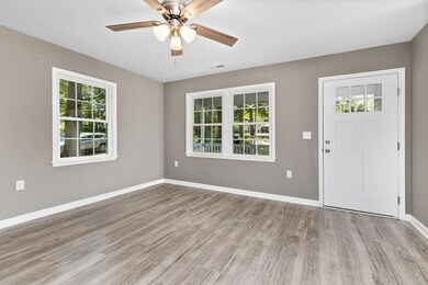 186 Dodge St, Stuarts Draft, VA 24477 - photo 7