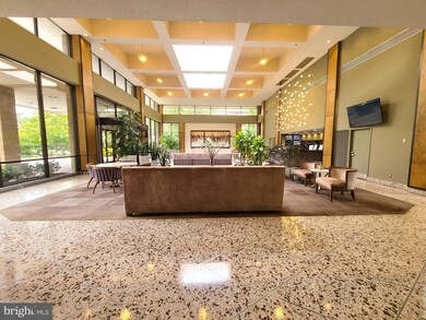 3709 S George Mason Dr unit 502, Baileys Crossroads, VA 22041 - photo 5