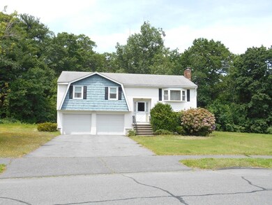 9 Honeysuckle Ln, Shrewsbury, MA 01545 - photo 2