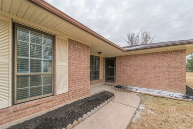 13500 Harmon Estate Rd, Old River-Winfree, TX 77535 - photo 2