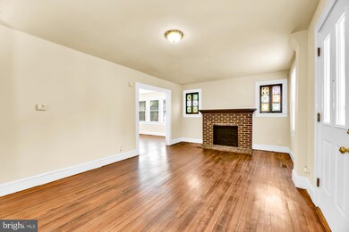 5503 Sefton Ave, Baltimore, MD 21214 - photo 6