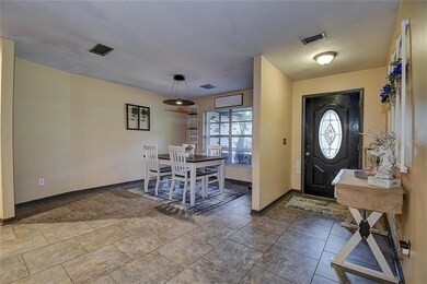 4505 Garden Ln, Tampa, FL 33610 - photo 6