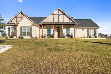 324 El Pescado Ct, Godley, TX 76044 - photo 2
