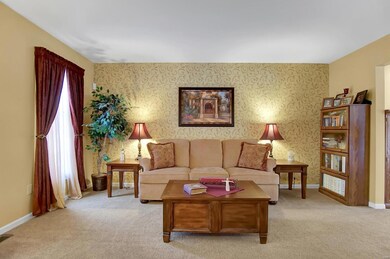 614 Birch Ln, Maryville, IL 62062 - photo 5