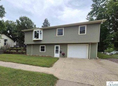 526 N Franklin St, New Ulm, MN 56073 - photo 3