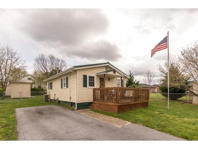 2408 Park Ave, Johnson City, TN 37601 - photo 2