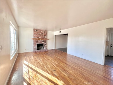 943 E Foothill Blvd, Glendora, CA 91741 - photo 3