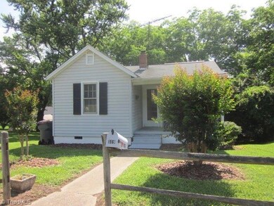 519 Barnes St, Reidsville, NC 27320 - photo 2