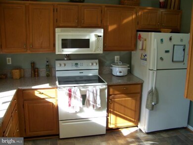 6226 Derby Dr, Frederick, MD 21703 - photo 7