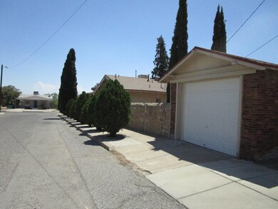 2935 Grant Ave, El Paso, TX 79930 - photo 3