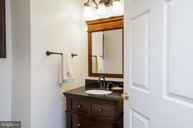 12150 Hayfield Ct, Bristow, VA 20136 - photo 7