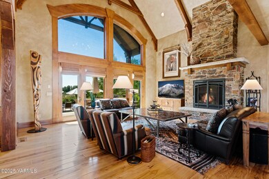 8_Large Living Room and Fireplace