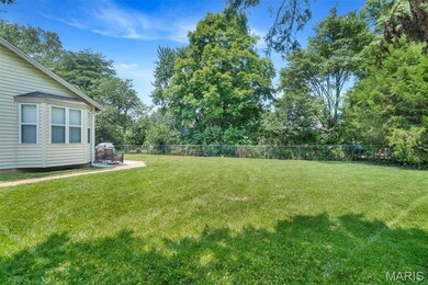 3847 Trinity Cir, Florissant, MO 63034 - photo 4