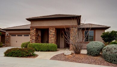 0003-17815 W Fairview St (3)