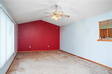 49 Lakeshore Dr, Garnett, KS 66032 - photo 6