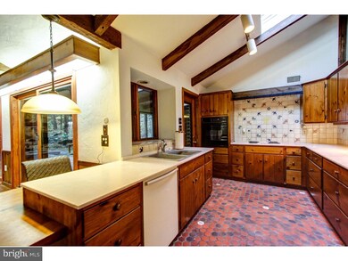 841 Scholl Rd, Pottstown, PA 19465 - photo 6