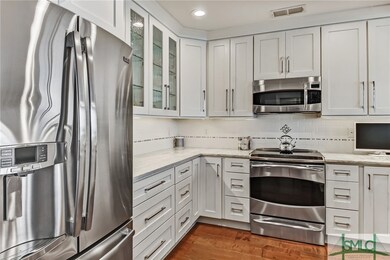 2902 River Dr unit D303, Savannah, GA 31404 - photo 7