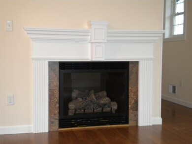 2 Elizabeth St unit 19, Saint Albans City, VT 05478 - photo 3