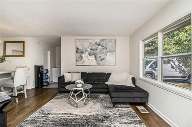 3367 Misty Valley Rd, Decatur, GA 30032 - photo 3