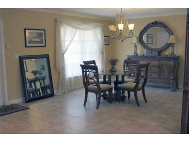 16550 Royal Poinciana Ct, Weston, FL 33326 - photo 3