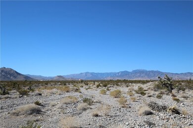 Panoramic views of surrounding mountains and the c