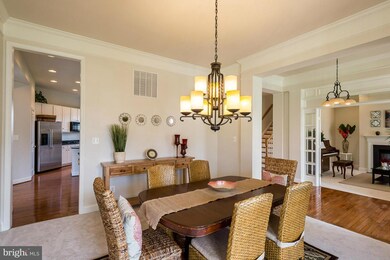 4071 Von Neuman Cir, Warrenton, VA 20187 - photo 5