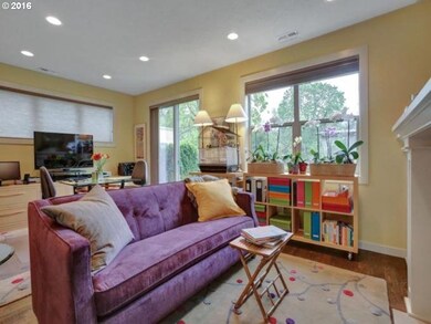 4910 Lower Dr, Lake Oswego, OR 97035 - photo 6