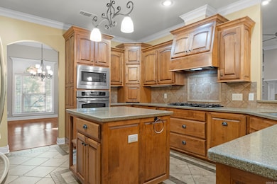 2205 Vermont, Conway, AR 72034 - photo 4