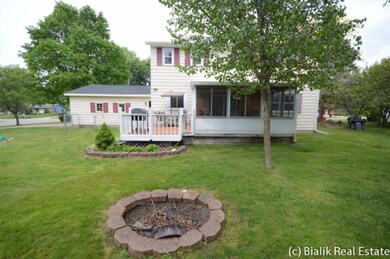 1750 Broadview_EXT-25