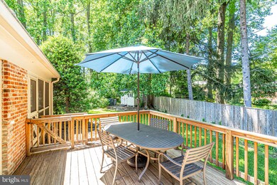 7404 Lanham Rd, Falls Church, VA 22043 - photo 6