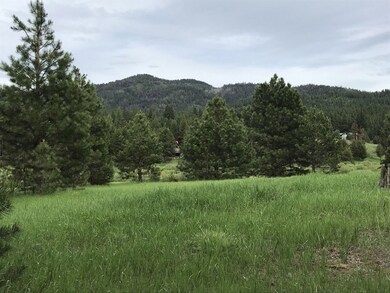 228 Clear Creek Rd unit 2, Cascade, ID 83611 - photo 3