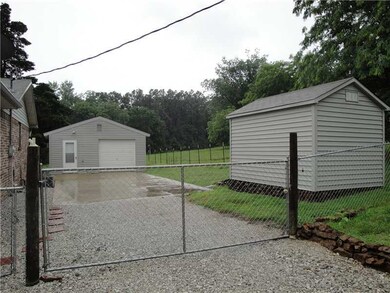 15775 E Black Oak Rd, Fayetteville, AR 72701 - photo 2