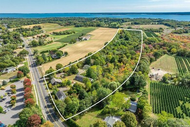 1117 Main Rd, Riverhead, NY 11901 - photo 4