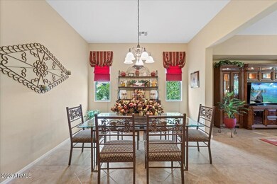 06-Dining Room