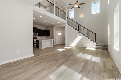 190 Ashley Loop, San Antonio, TX 78245 - photo 3