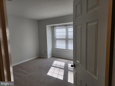 731 B Cedar Crest Dr unit B, Warrenton, VA 20186 - photo 6