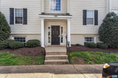 1315 Villa Way unit C, Charlottesville, VA 22903 - photo 3
