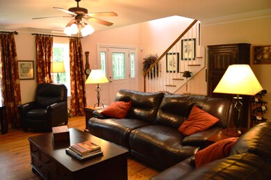 Living Room 6