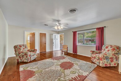 304 Frederick Rd, Fredericksburg, TX 78624 - photo 4