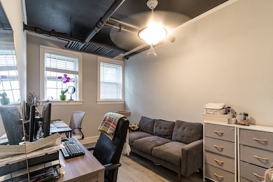 7531 N Seeley Ave unit GARDEN, Chicago, IL 60645 - photo 6