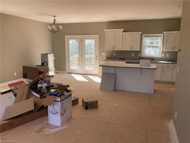 883 Skycrest Country Rd, Asheboro, NC 27205 - photo 2