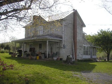 Sheep Creek Farmhouse