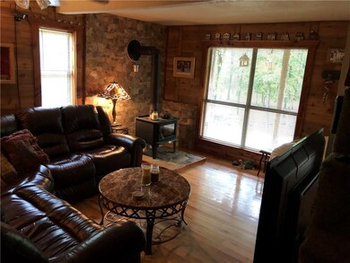 332 Lucian Sorrel Rd, Broken Bow, OK 74728 - photo 6