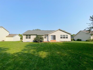 2605 Iron Horse Dr, Maryville, IL 62062 - photo 4
