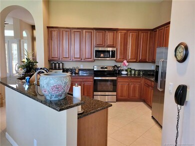 Granite counters, stainless appliances and upgrade