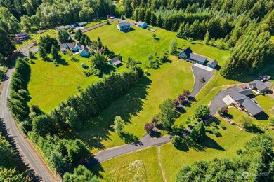 558 Chilvers Rd, Chehalis, WA 98532 - photo 3