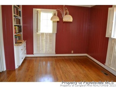 505 Northview Dr, Fayetteville, NC 28303 - photo 3