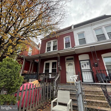 744 Gresham Place NW, Washington, DC 20001 - photo 2